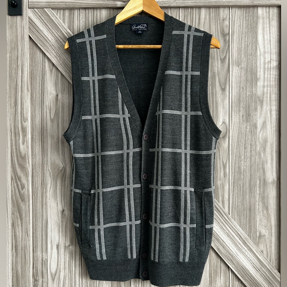Vintage Arnold Palmer Grey Plaid Button-Up Sweater Vest
